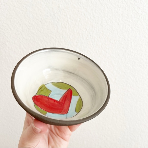 ZPots Handmade Heart World Mini Bowl - Picture 3 of 4
